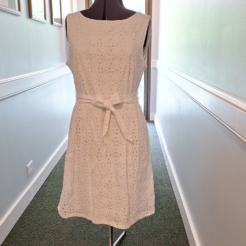 Anne Klein Sleeveless White Eyelet Sheath Midi Dress Sz 16